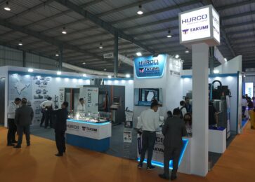 08_VB_06101 international stall